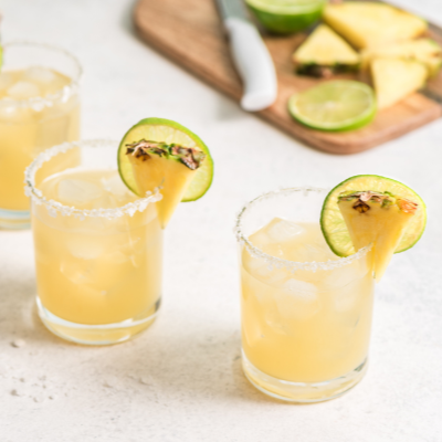 🥳 Ring in 2024 with Sparkling Calamansi Sangria! 🍹